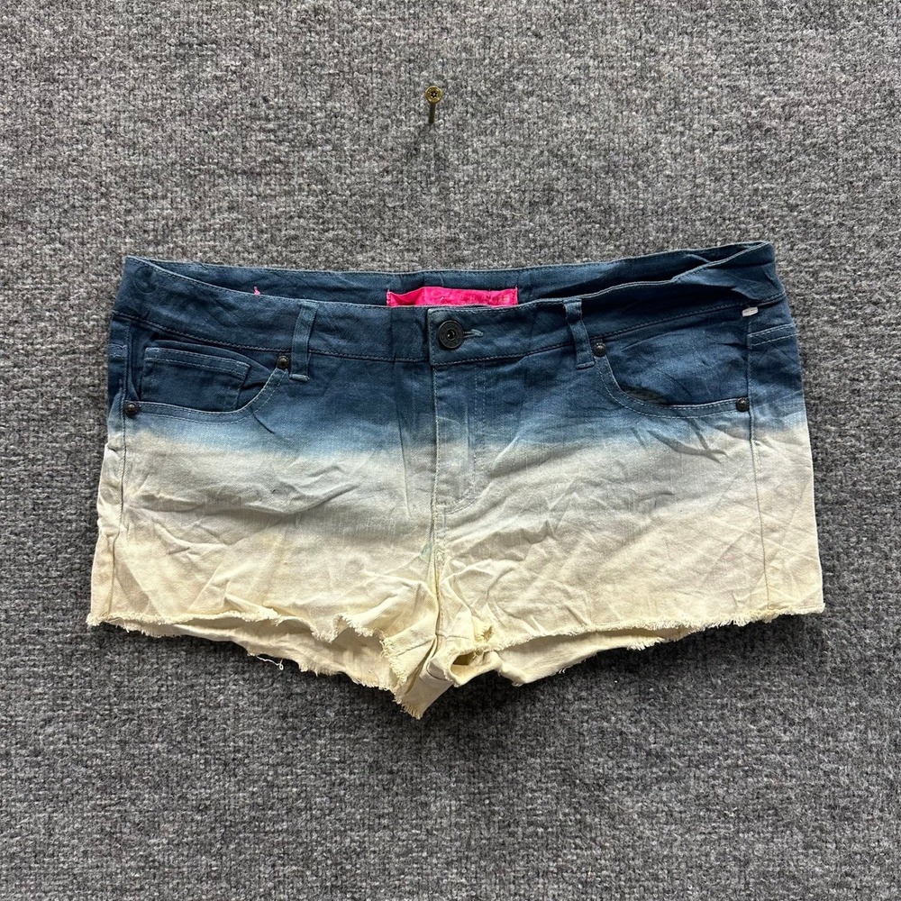 Tinseltown Shorts Womens Size 13 Blue Ombre Dip Dye Denim Cutoff Raw Hem Casual